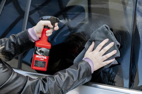 Очисник вікон Motul Glass Clean 500ml (шт.)